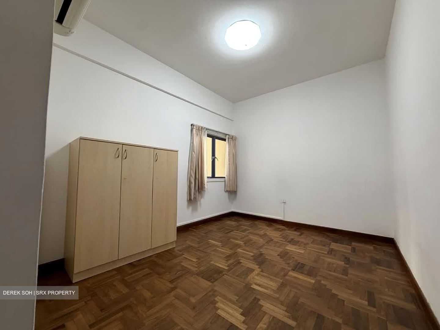 Dormer Park (D10), Condominium #557094161